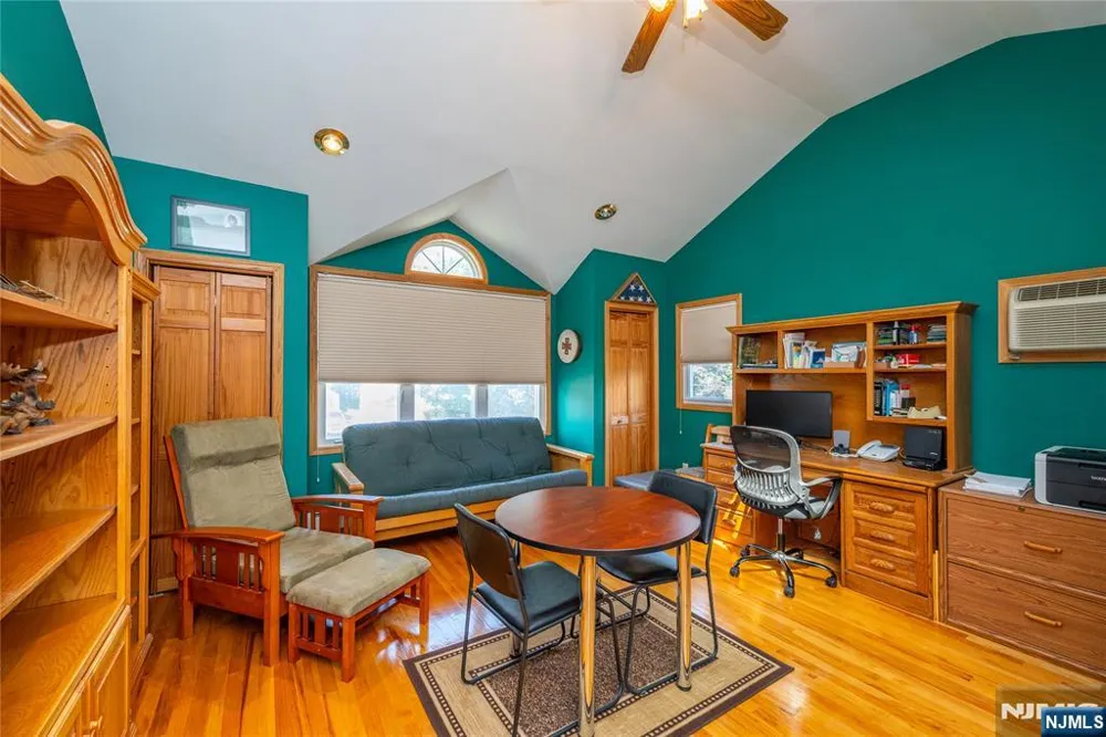 7 Oswego Avenue Par-Troy Hills, NJ 07034