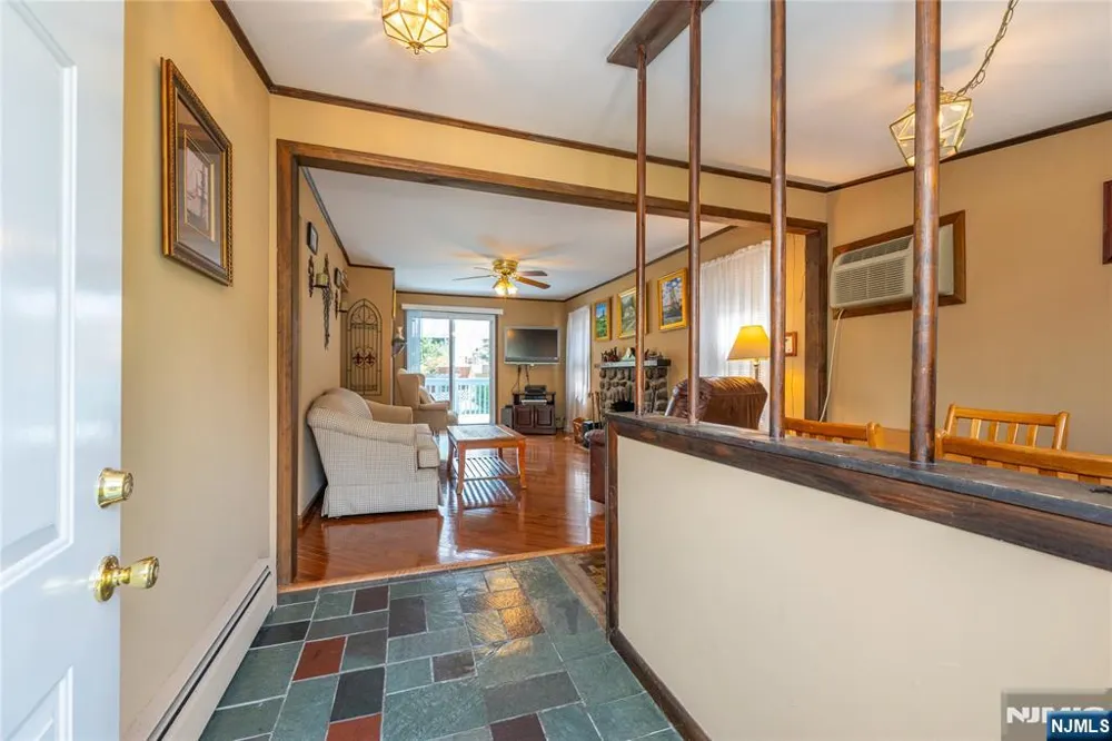 7 Oswego Avenue Par-Troy Hills, NJ 07034