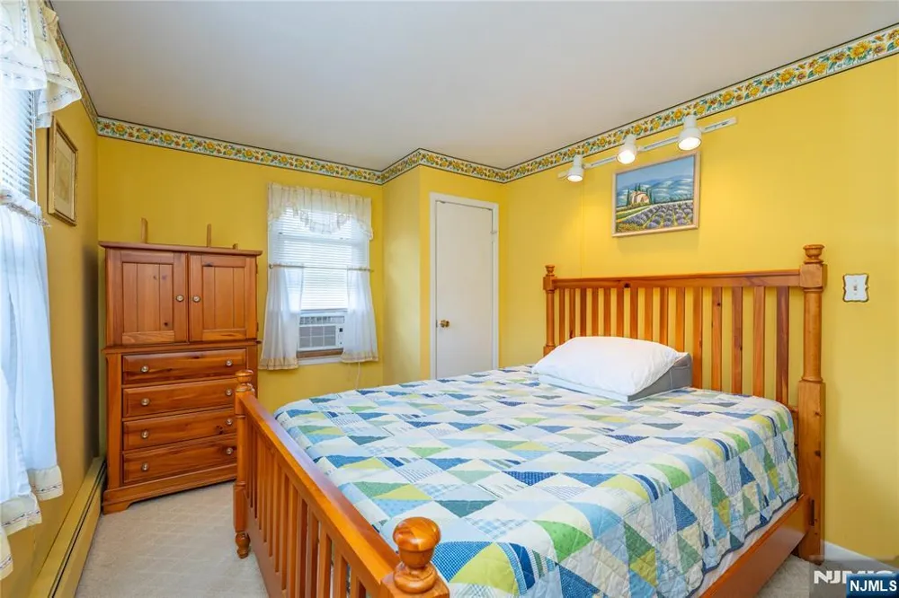 7 Oswego Avenue Par-Troy Hills, NJ 07034
