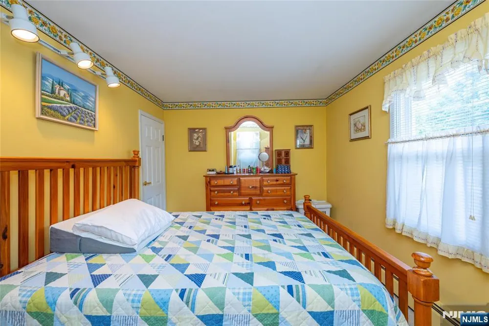 7 Oswego Avenue Par-Troy Hills, NJ 07034