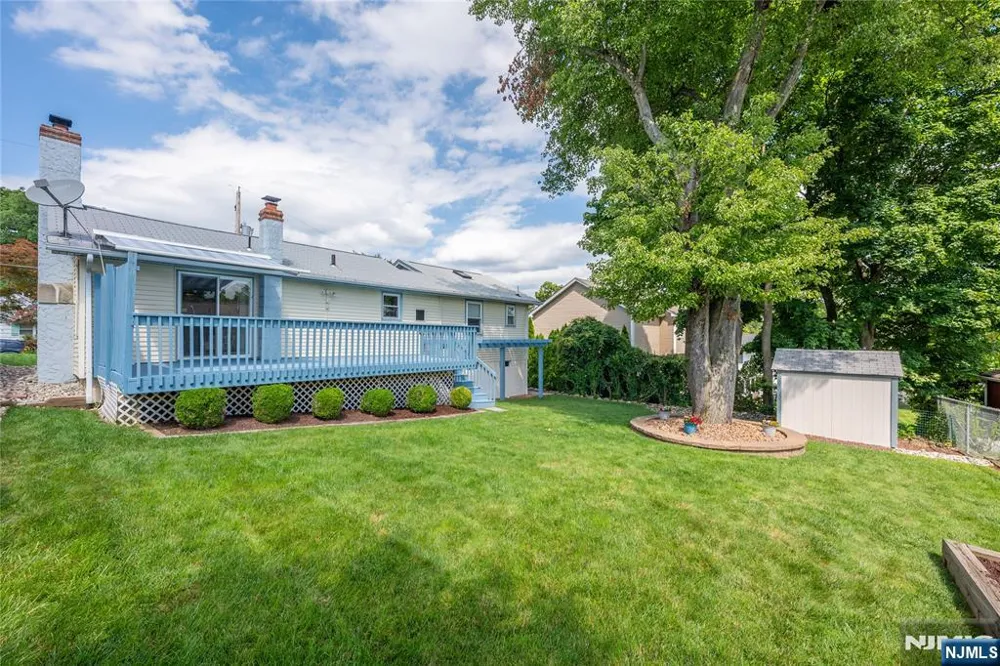 7 Oswego Avenue Par-Troy Hills, NJ 07034
