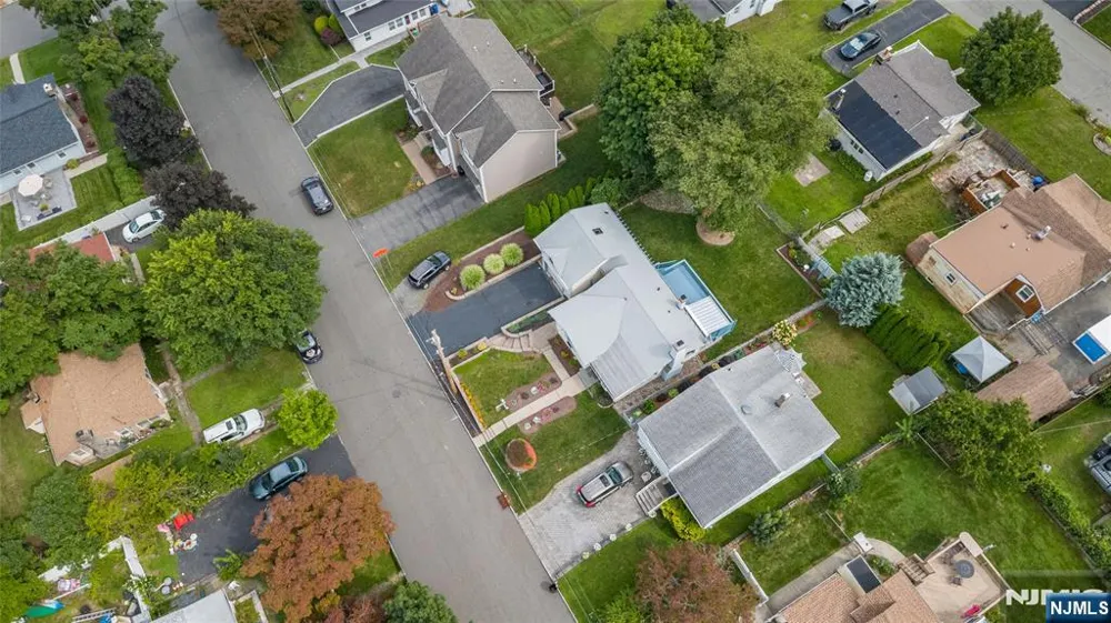 7 Oswego Avenue Par-Troy Hills, NJ 07034