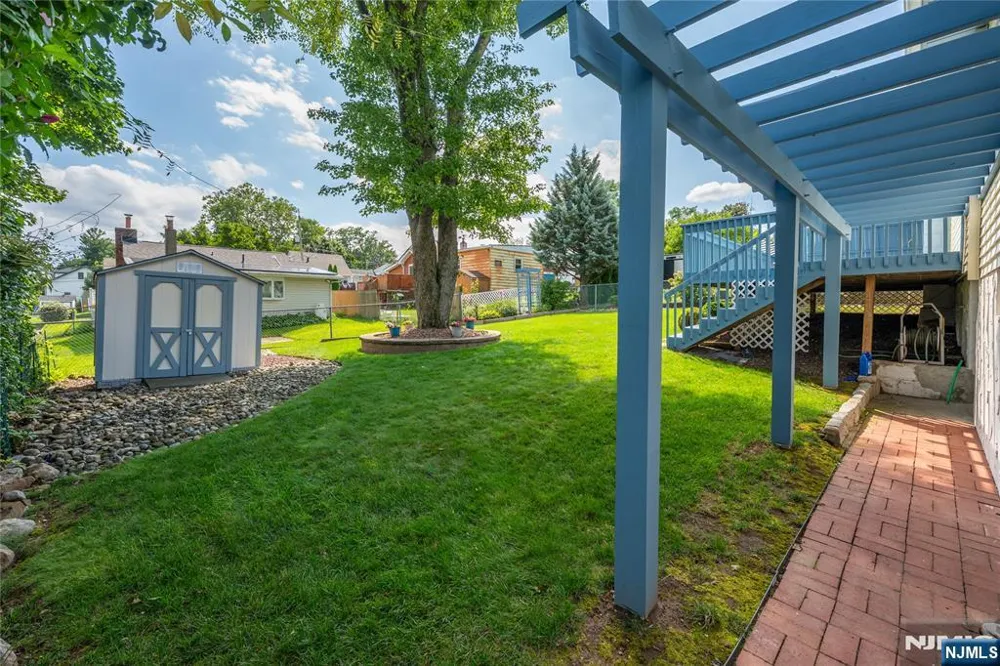 7 Oswego Avenue Par-Troy Hills, NJ 07034