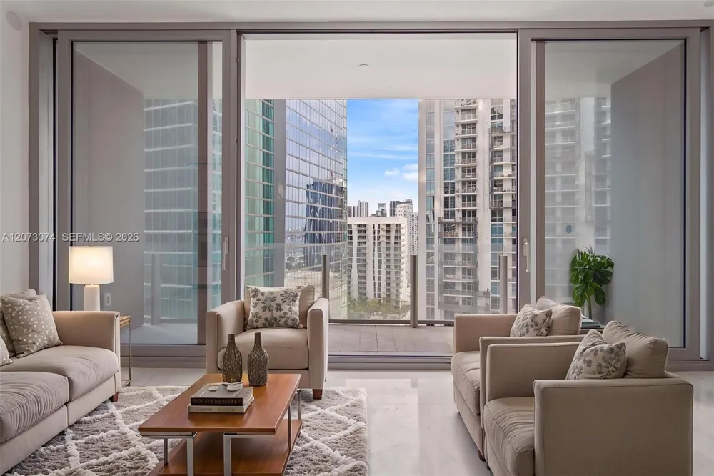 300 Biscayne Boulevard Way #2608W Miami, FL 33131