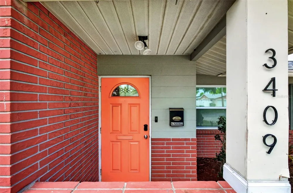 3409 18TH AVENUE DRIVE W Bradenton, FL 34205