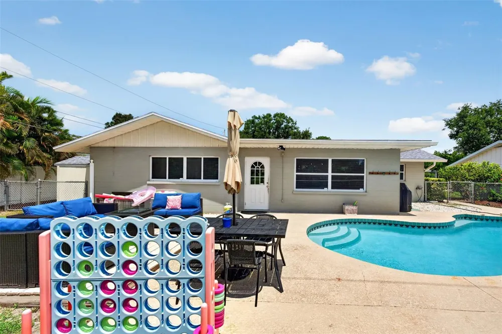 3409 18TH AVENUE DRIVE W Bradenton, FL 34205