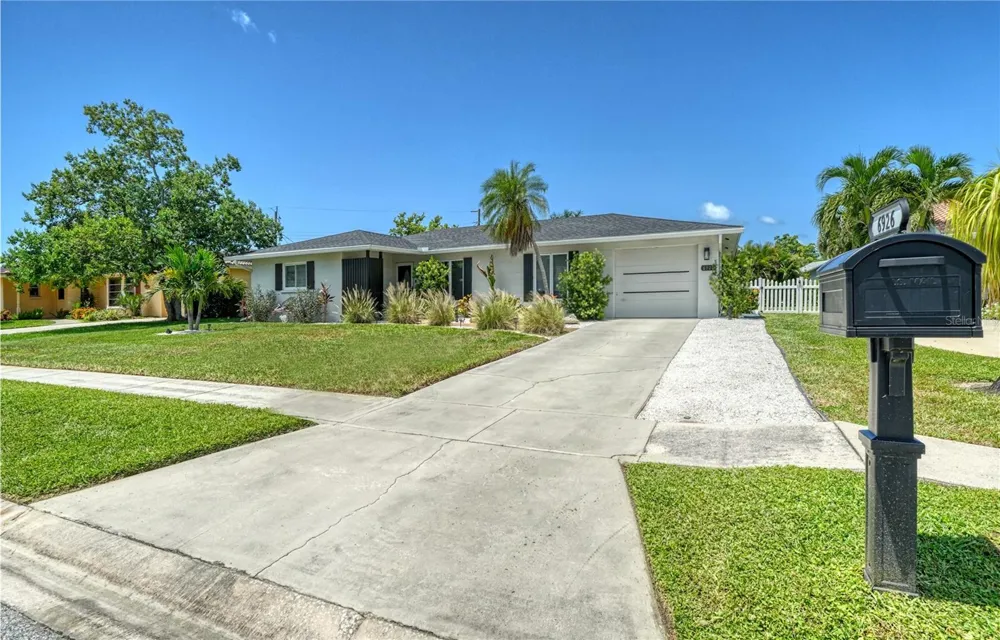 Address Not Shown Sarasota, FL 34231