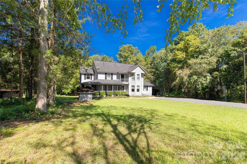 1575 Lincoln Road York, SC 29745