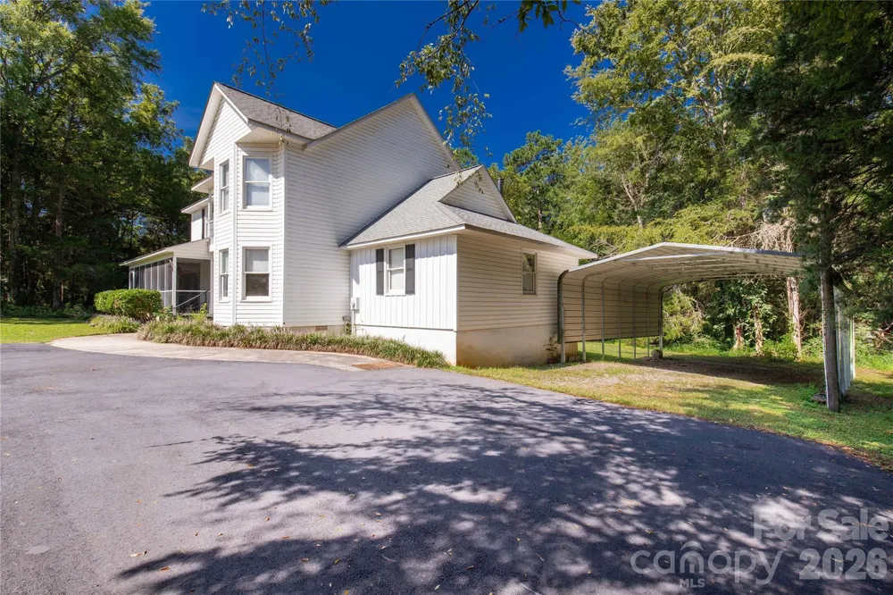 1575 Lincoln Road York, SC 29745