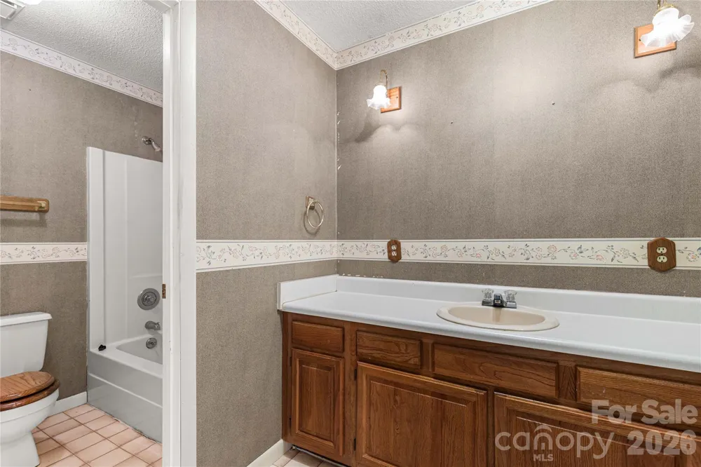 1575 Lincoln Road York, SC 29745