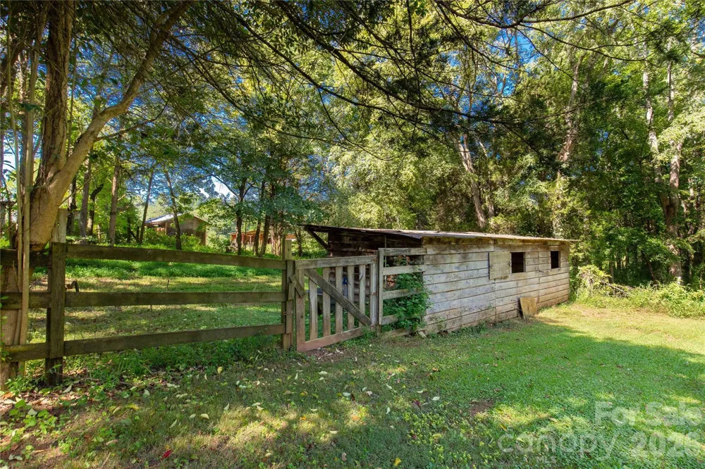 1575 Lincoln Road York, SC 29745