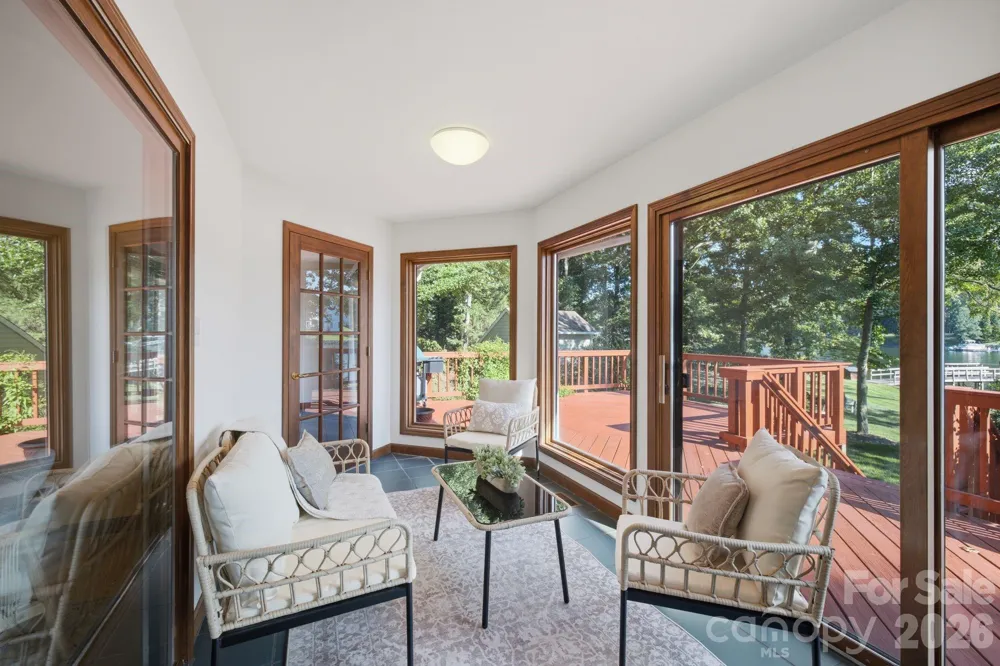 125 Misty Cove Lane Mooresville, NC 28117