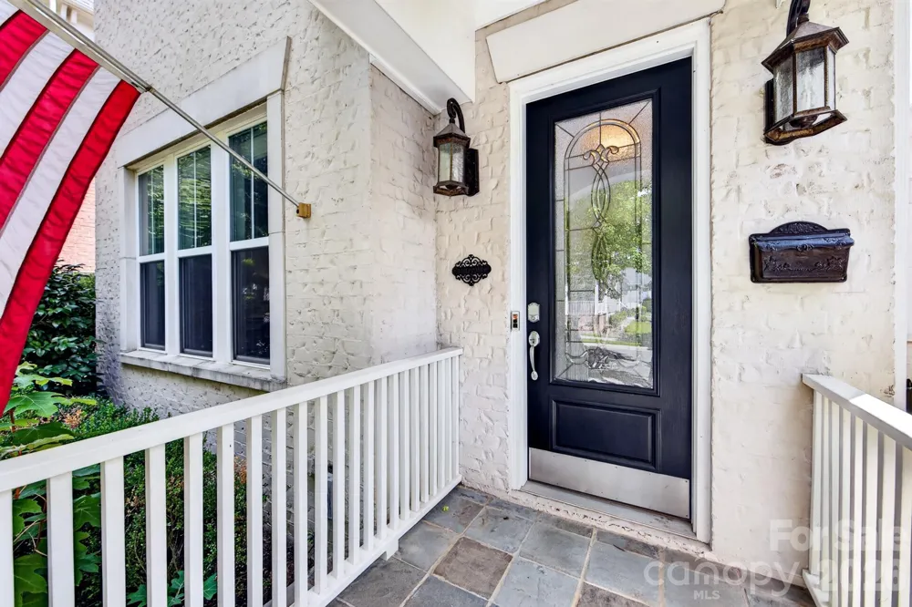 9517 Wheatfield Road Charlotte, NC 28277