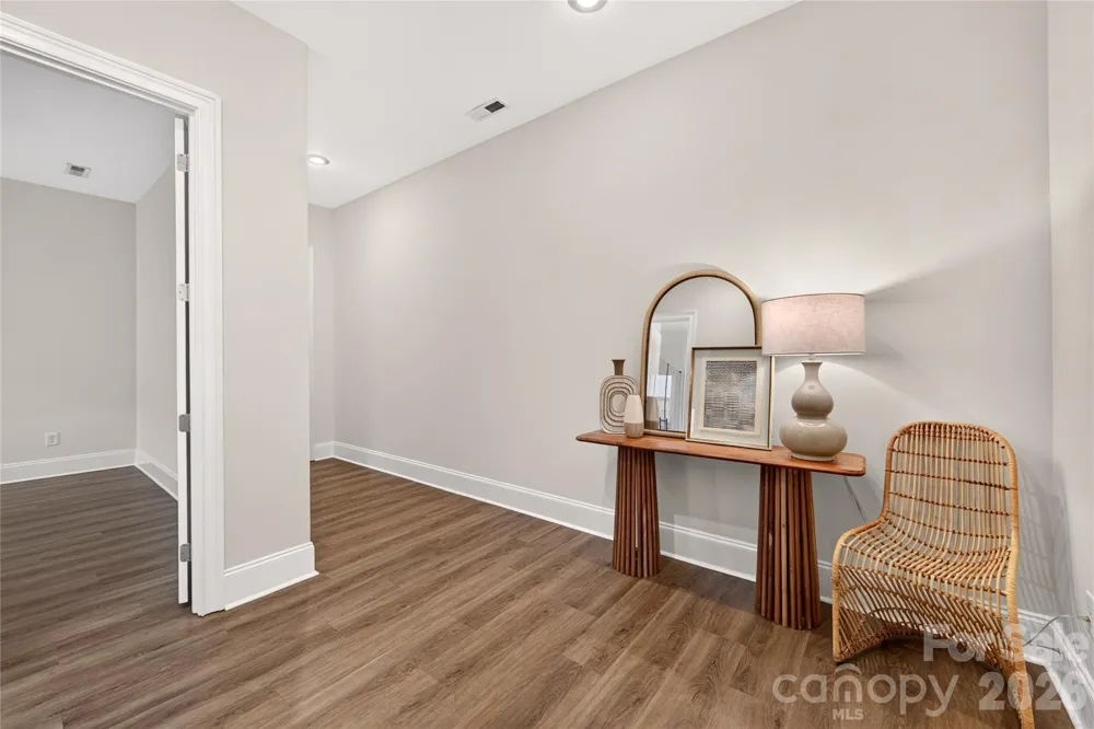 9517 Wheatfield Road Charlotte, NC 28277