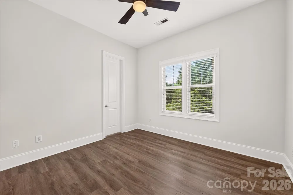 9517 Wheatfield Road Charlotte, NC 28277