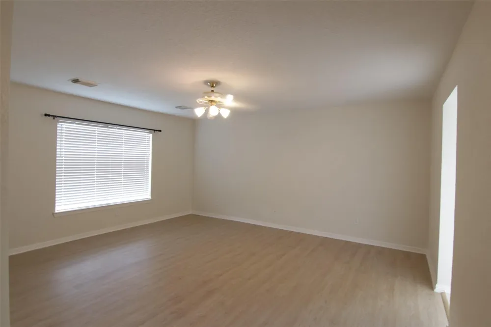 4606 Autumn Village Court Missouri City, TX 77459