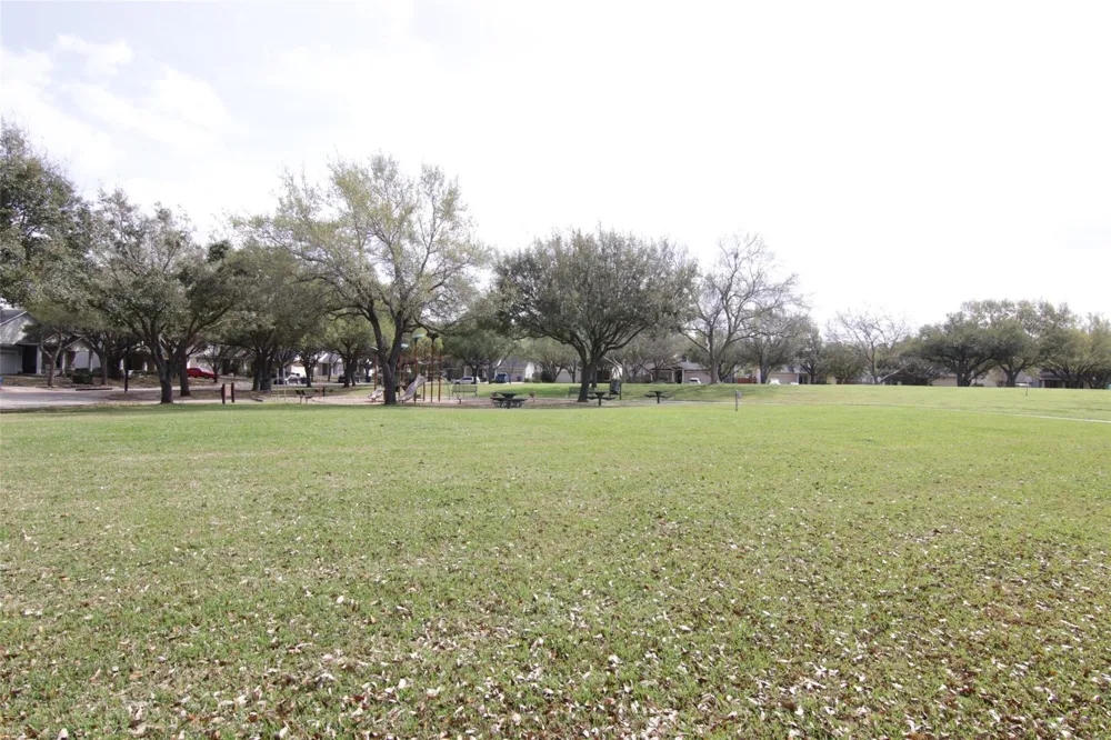 4606 Autumn Village Court Missouri City, TX 77459