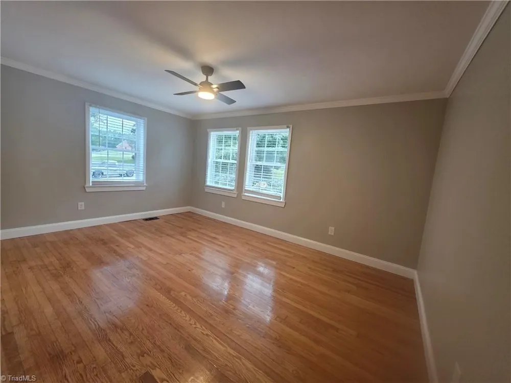 500 Pontiac Drive Thomasville, NC 27360
