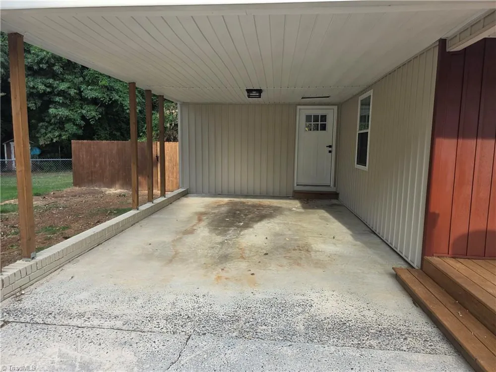 500 Pontiac Drive Thomasville, NC 27360