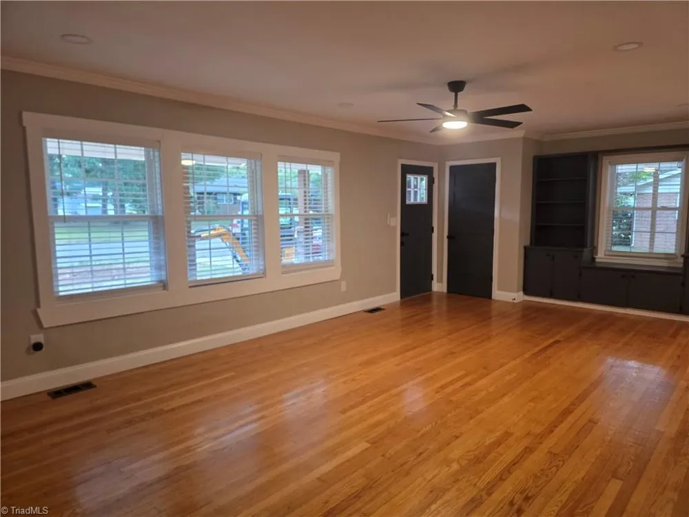 500 Pontiac Drive Thomasville, NC 27360