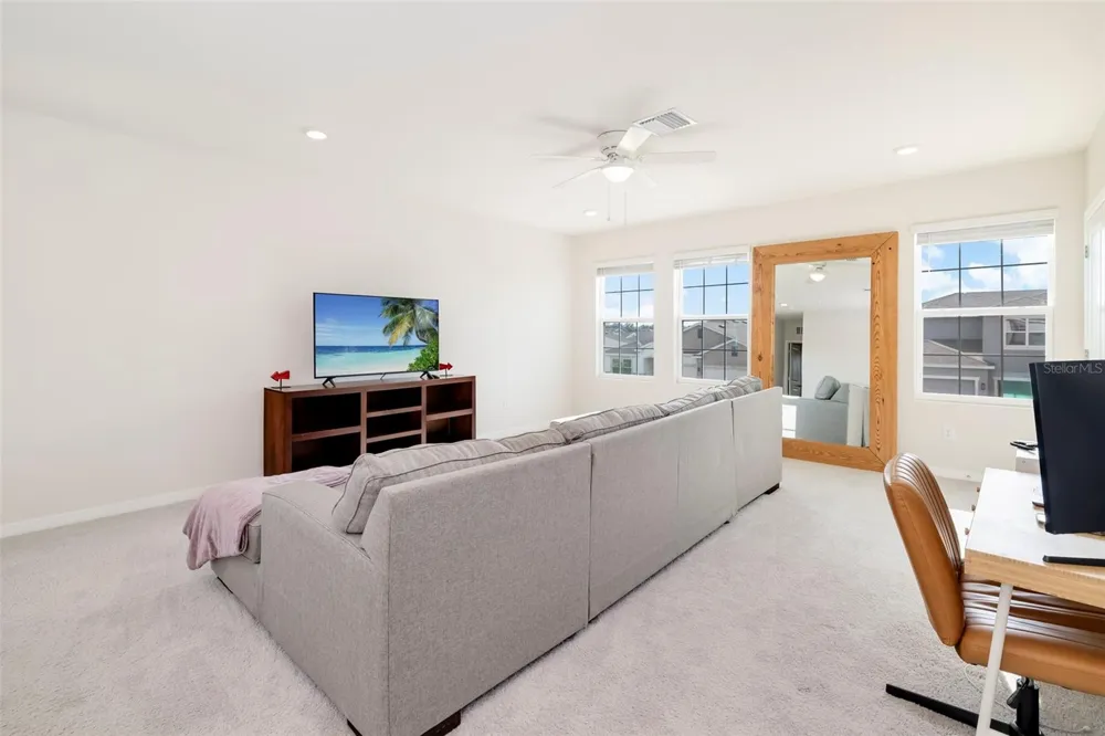 523 158TH STREET E Bradenton, FL 34212