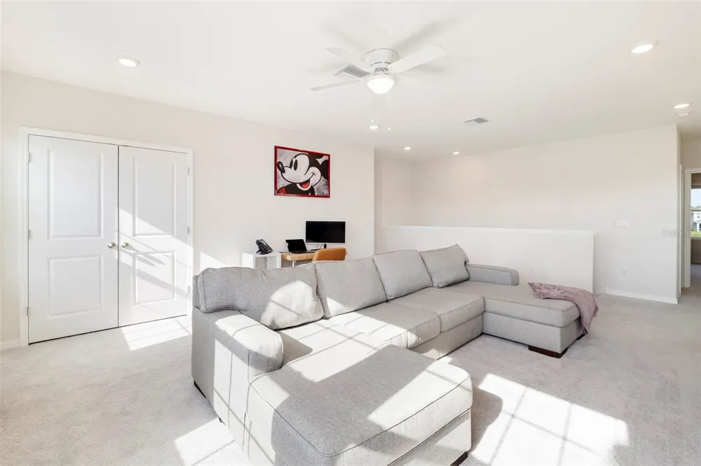 523 158TH STREET E Bradenton, FL 34212