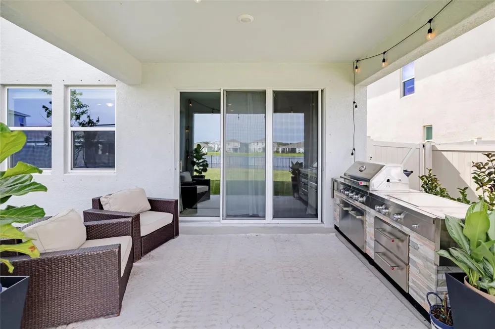 523 158TH STREET E Bradenton, FL 34212