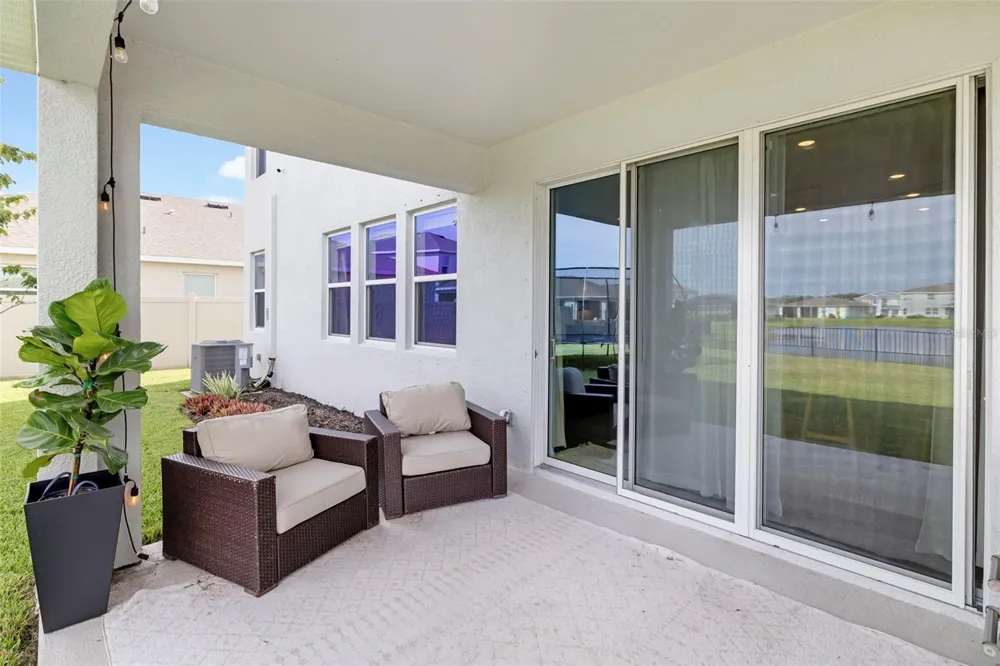 523 158TH STREET E Bradenton, FL 34212