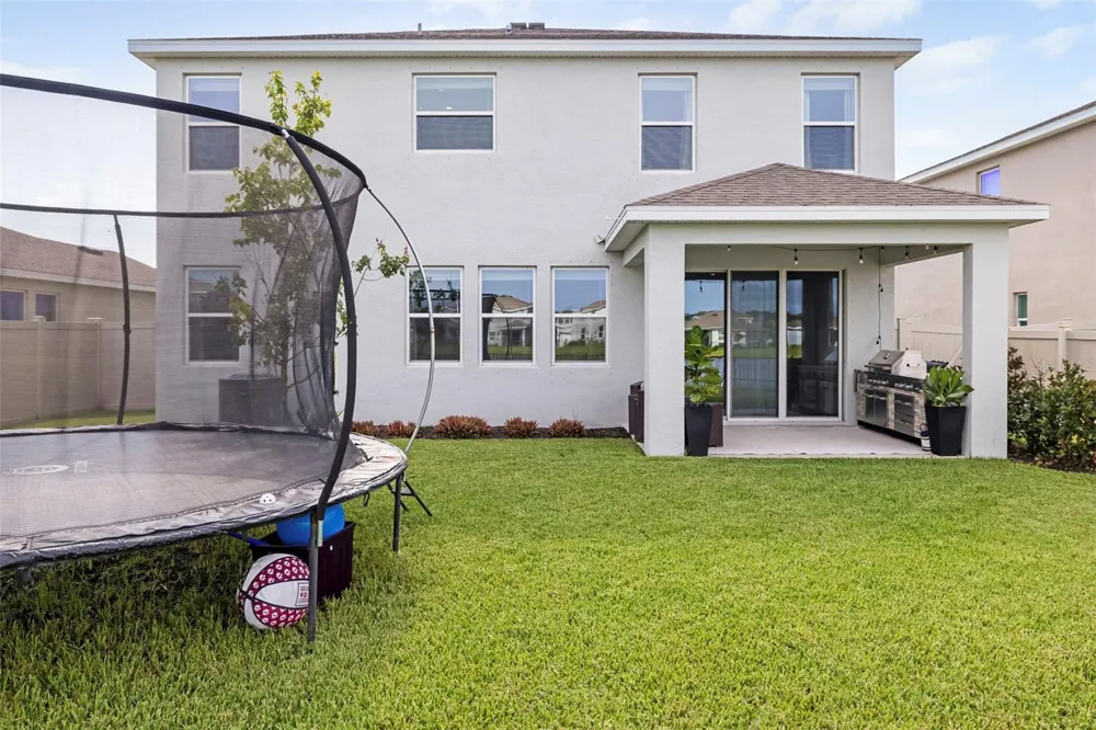 523 158TH STREET E Bradenton, FL 34212