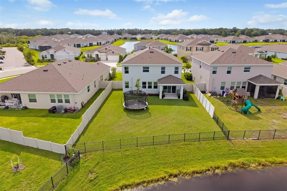 523 158TH STREET E Bradenton, FL 34212