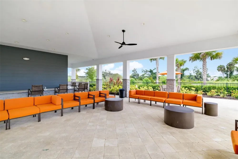 523 158TH STREET E Bradenton, FL 34212