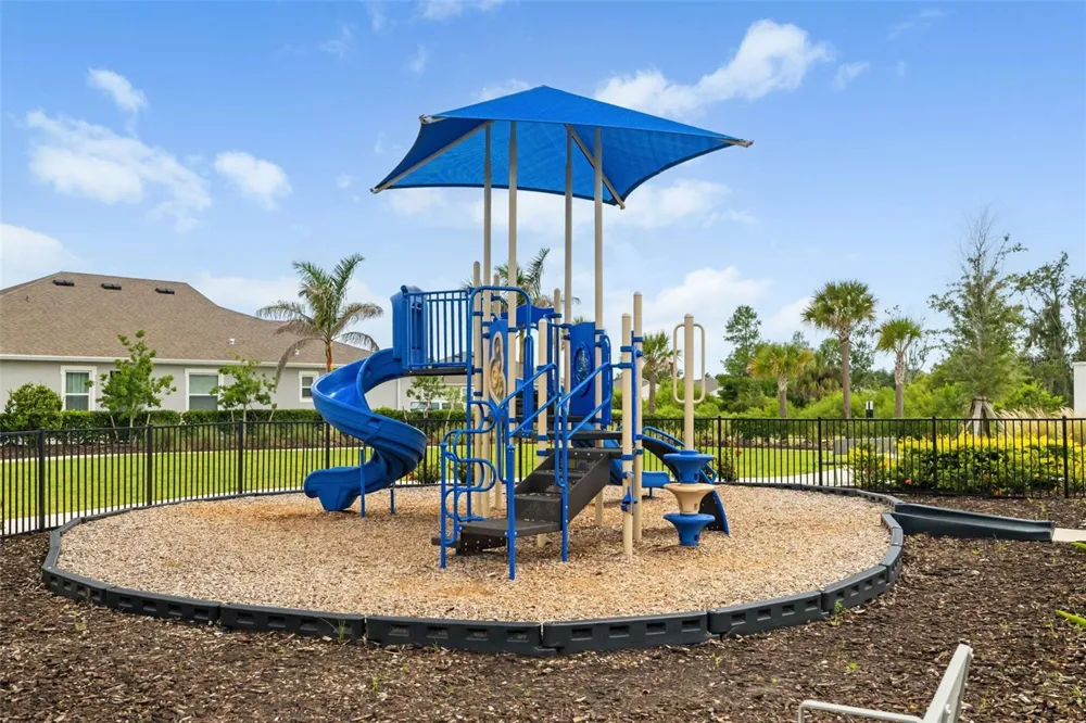 523 158TH STREET E Bradenton, FL 34212