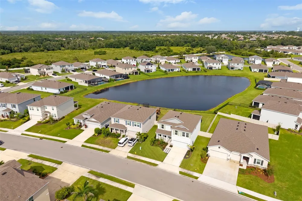 523 158TH STREET E Bradenton, FL 34212