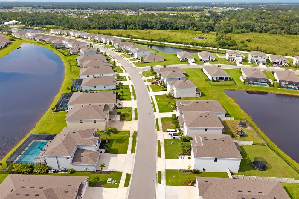 523 158TH STREET E Bradenton, FL 34212