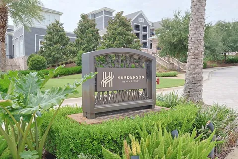 100 Matthew Boulevard #304