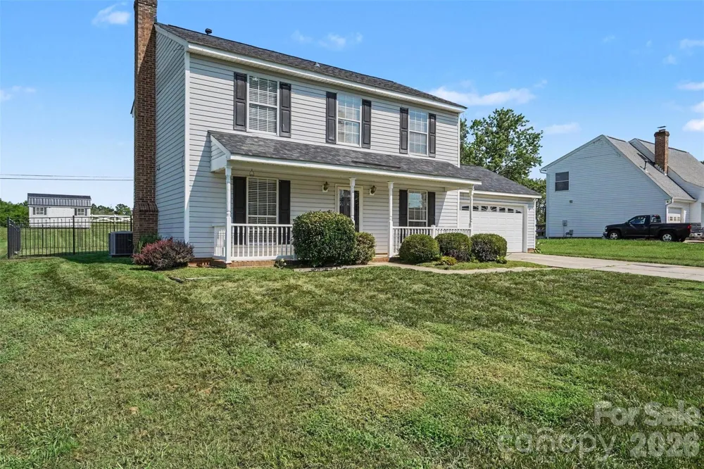 8512 Indian Summer Trail Harrisburg, NC 28075