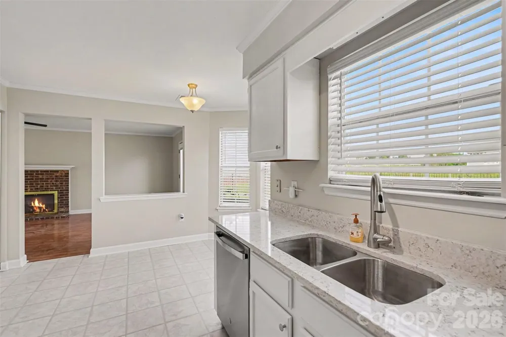 8512 Indian Summer Trail Harrisburg, NC 28075