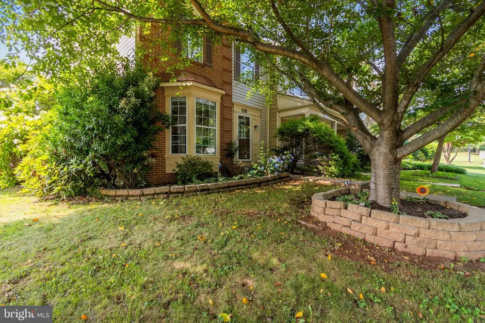 528 JARED SQUARE NE Leesburg, VA 20176