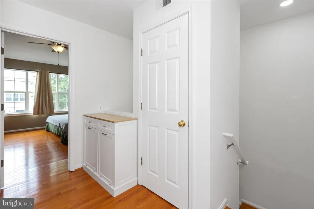 528 JARED SQUARE NE Leesburg, VA 20176
