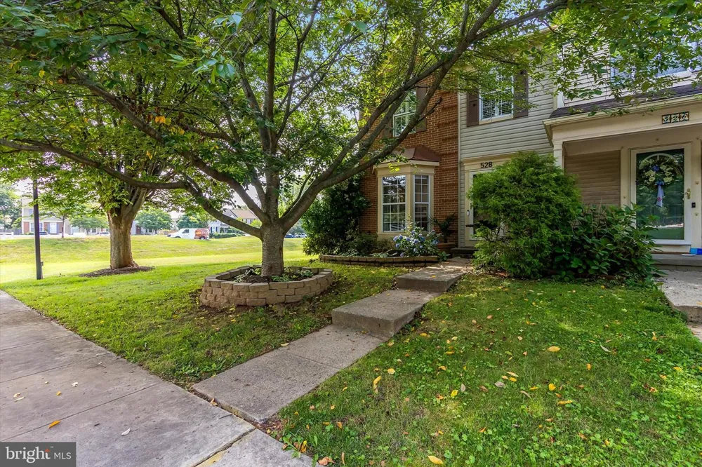 528 JARED SQUARE NE Leesburg, VA 20176