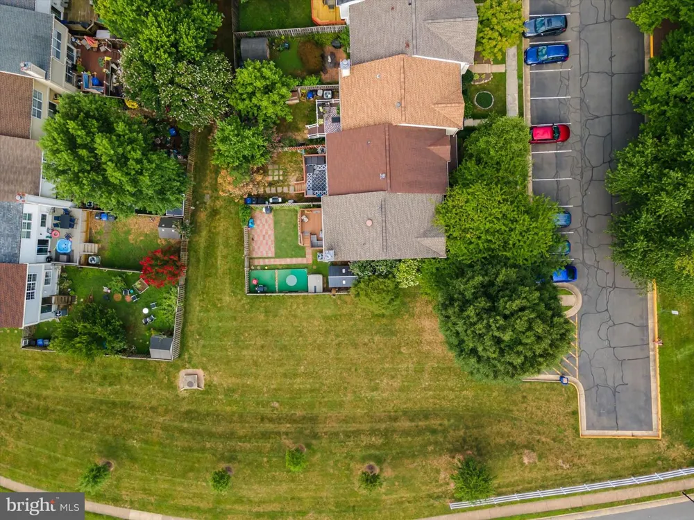 528 JARED SQUARE NE Leesburg, VA 20176