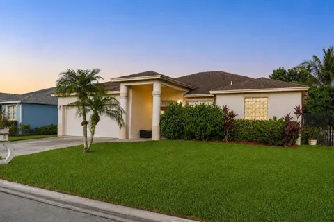 1338 CAPE MAY LANE