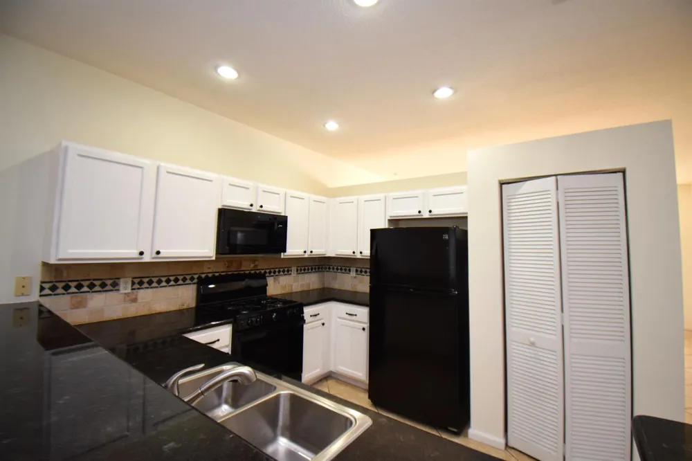 1338 CAPE MAY LANE 
