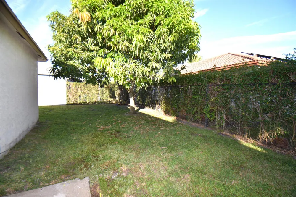 1338 CAPE MAY LANE 