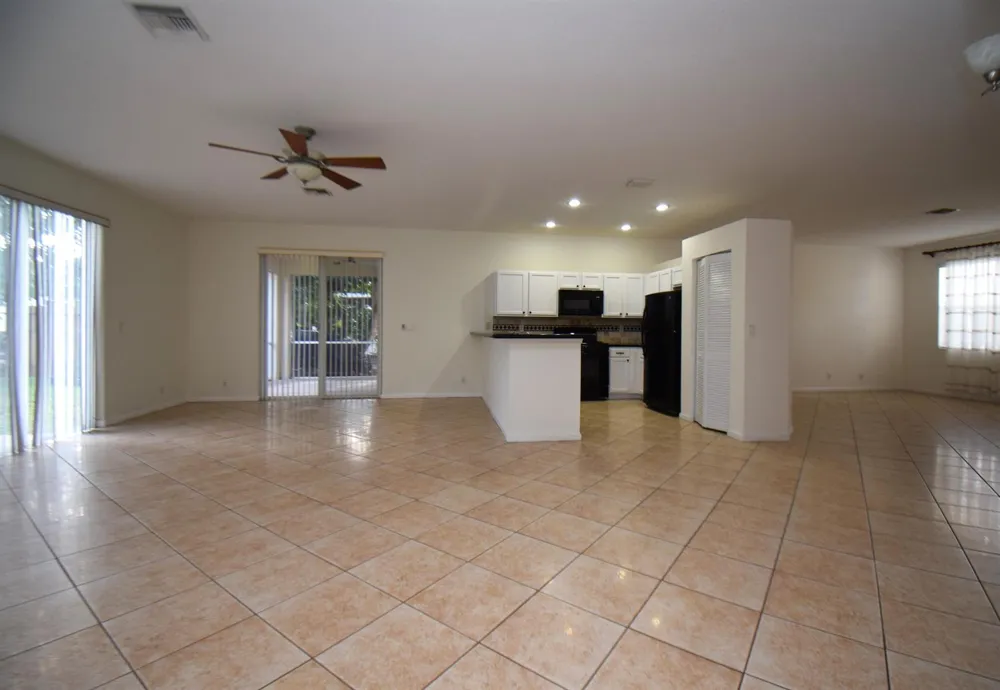 1338 CAPE MAY LANE 