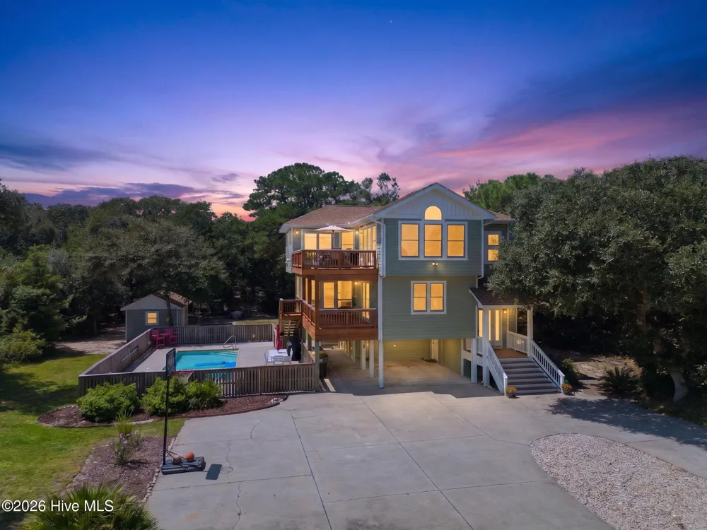 87 Spindrift Trail Southern Shores, NC 27949