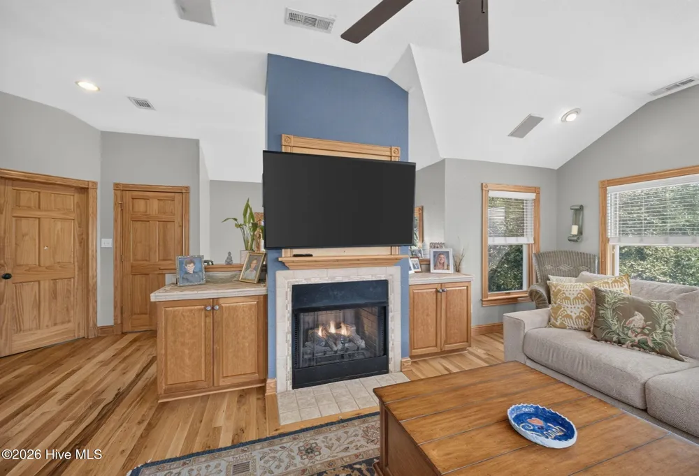 87 Spindrift Trail Southern Shores, NC 27949
