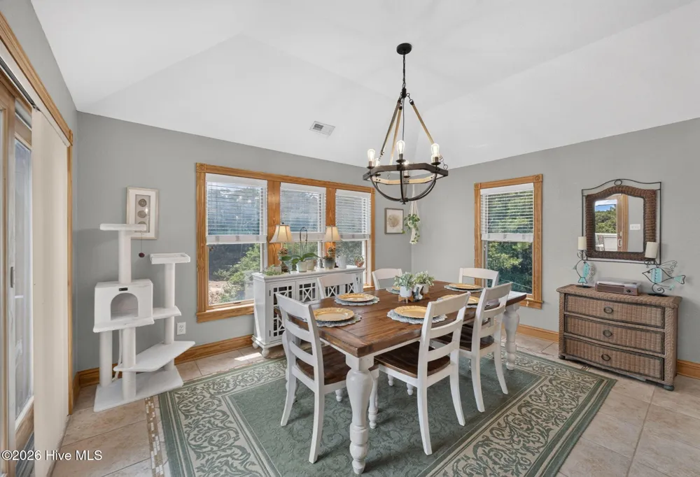 87 Spindrift Trail Southern Shores, NC 27949