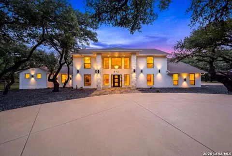 412 Cliffside Dr