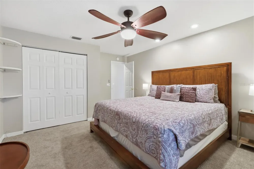 1095 E WISCONSIN AVENUE Deland, FL 32724